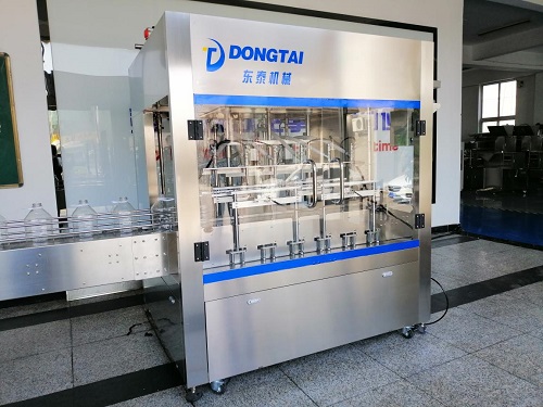 食用油灌裝機(jī)因細(xì)節(jié)而受歡迎，山東東泰為其助力